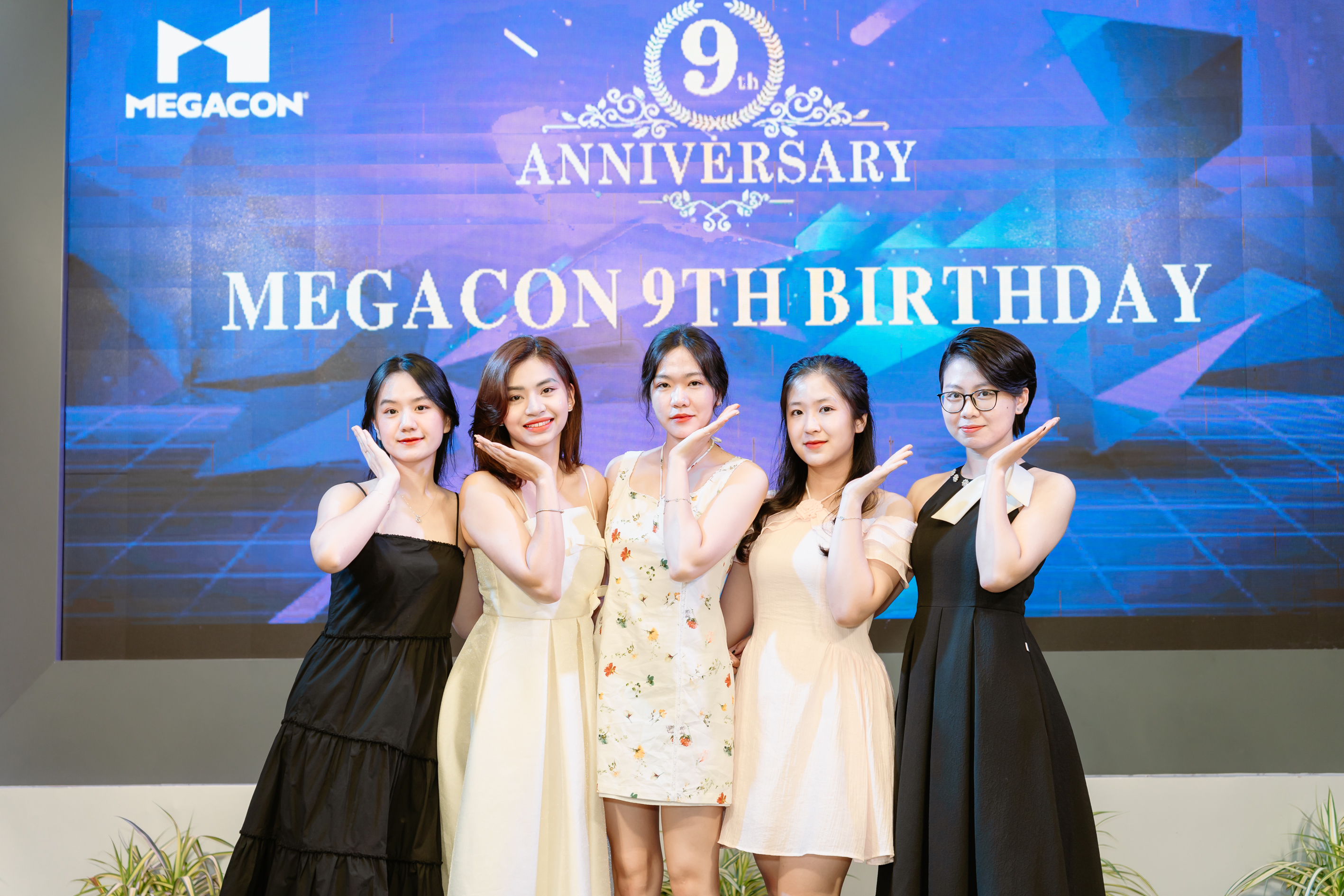 ​ MEGACON 9TH ANNIVERSARY 2024 - CHUYẾN TÀU TÌNH BẠN 