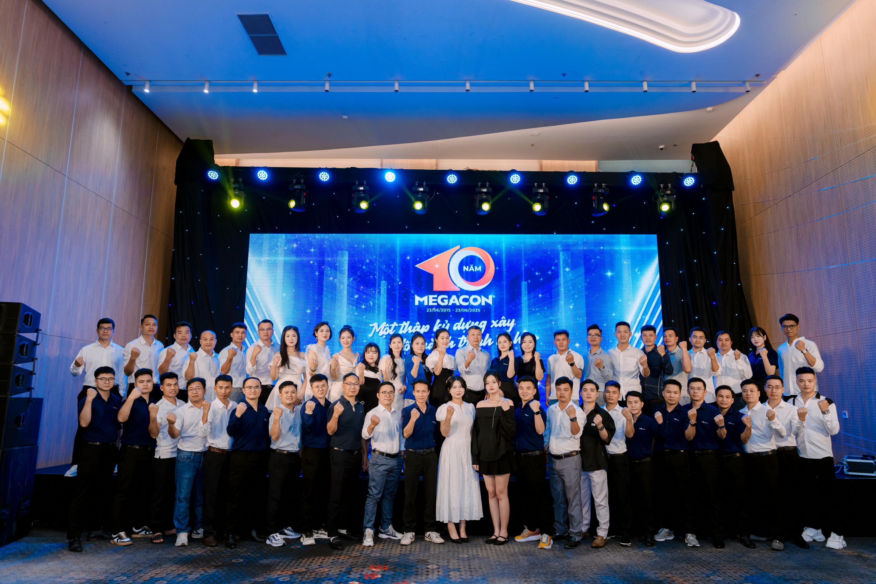 GALA KỶ NIỆM 10 NĂM MEGACON – DẤU ẤN MỘT THẬP KỶ DỰNG XÂY 
